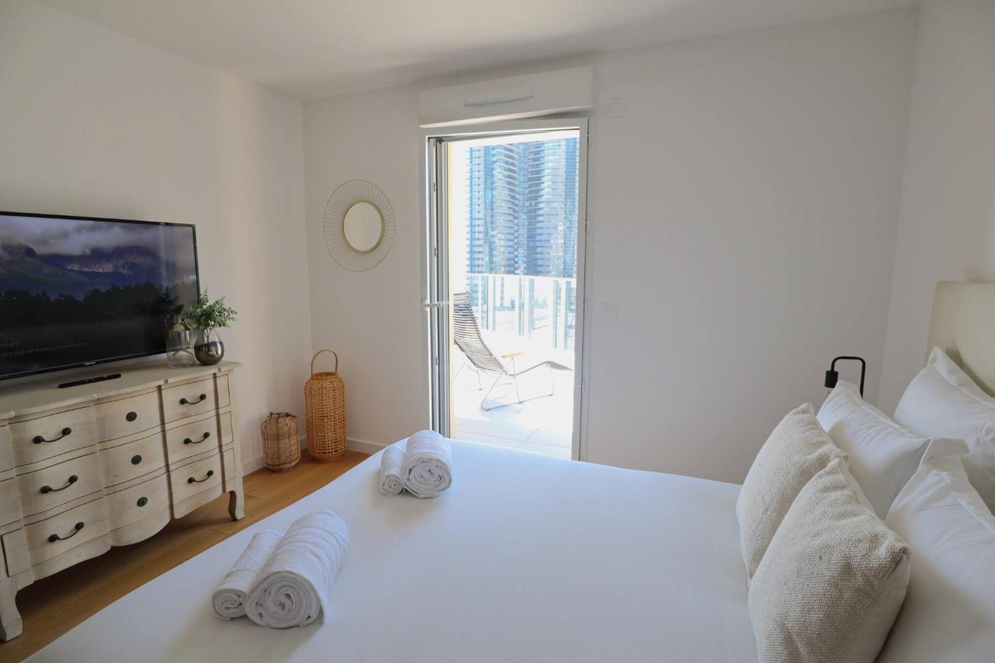 Sun Paradise Seaview&Terrace Parking&Pool Босолей Экстерьер фото